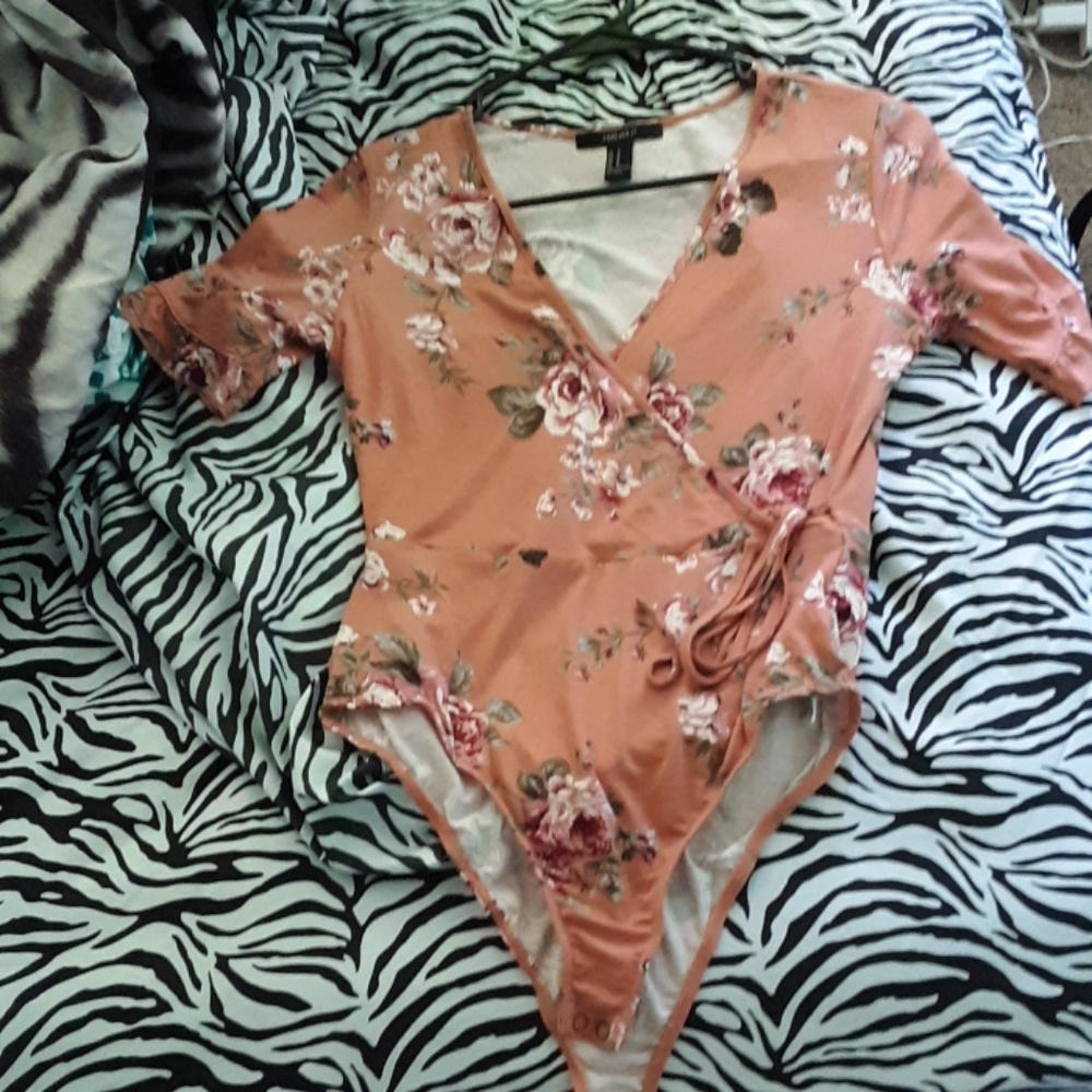 Forever21 romper never worn